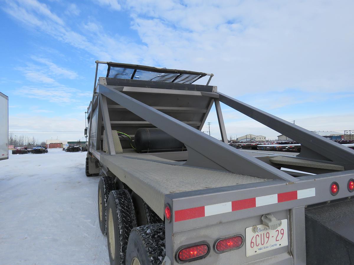 Used 2021 Load Line 40’ Tridem Clam Dump