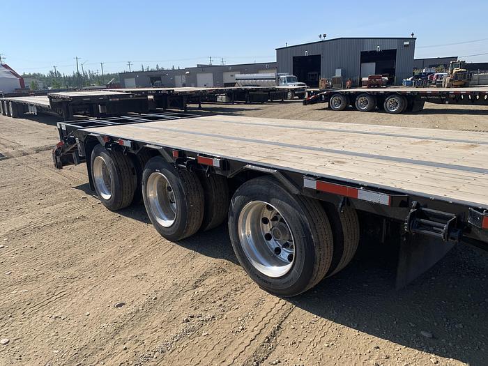 Used 2024 Lode King 53' Tridem Step Deck with Ramps