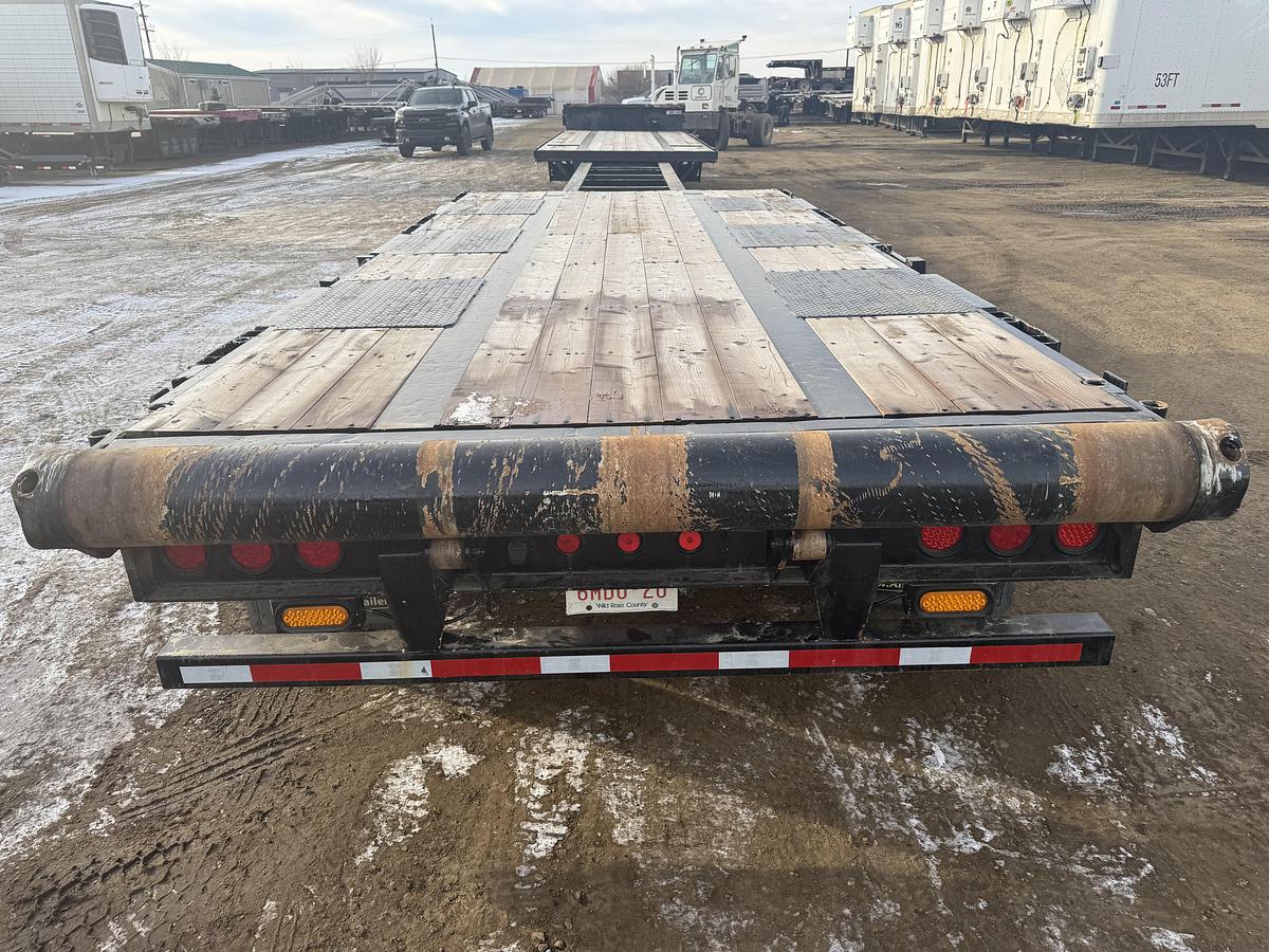 Used 2011 Manac 53' Tridem Extendable/Trombone Step Deck