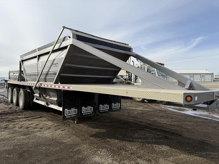 Used 2021 Load Line 40’ Tridem Clam Dump