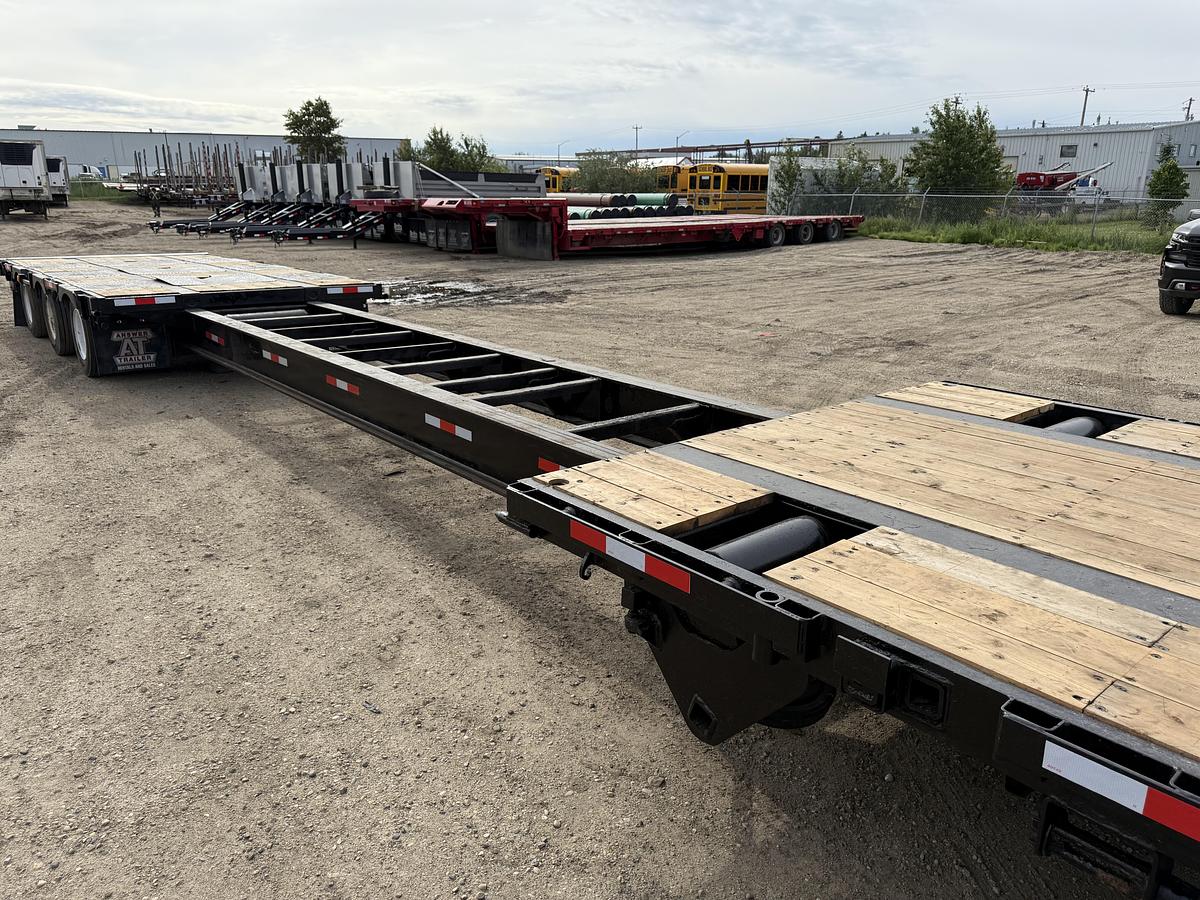 Used 2013 Manac 53' Tridem Extendable/Trombone Step Deck