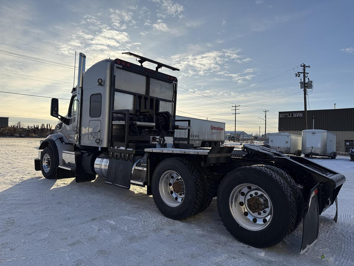 Used 2021 Peterbilt
