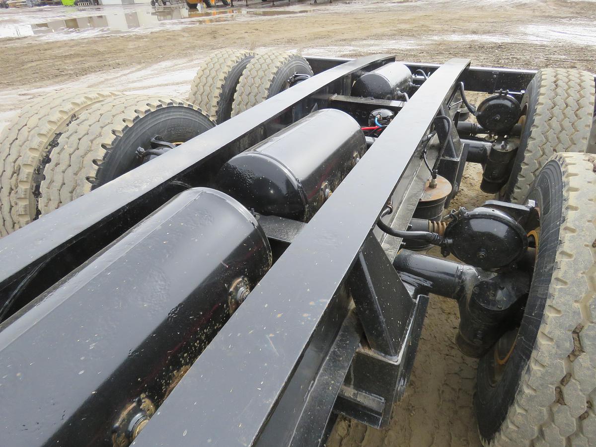 Used 2008 ETM 16 Wheeler Low Boy/Low Bed or 40 Wheel Combination - #LBH1159-C4