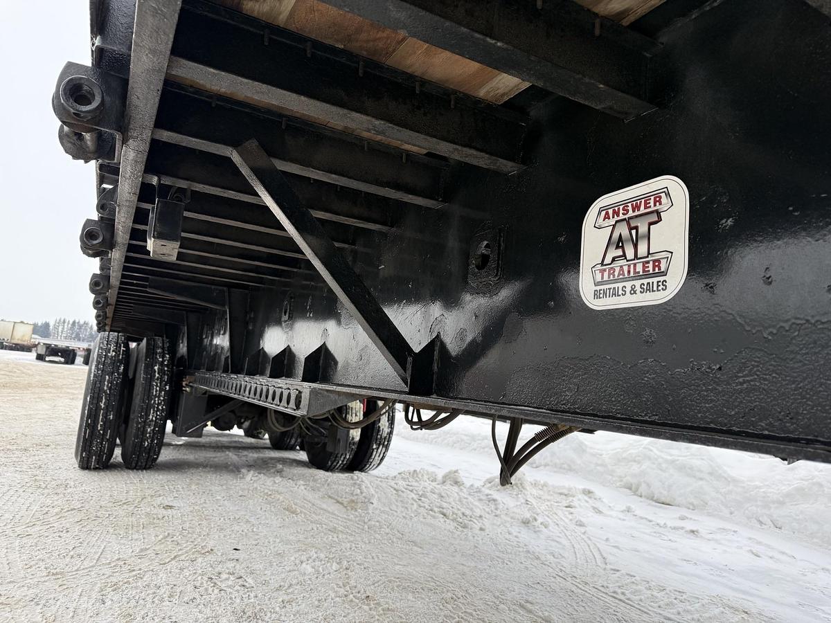 Used 2007 Manac 53' Tridem Extendable/Trombone Flat Deck