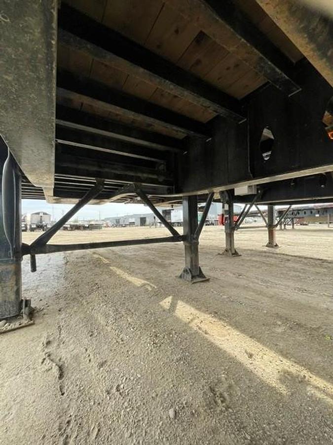 Used 2023 Lode King Super B Flat Deck Trailer - #FDSB1288/1289
