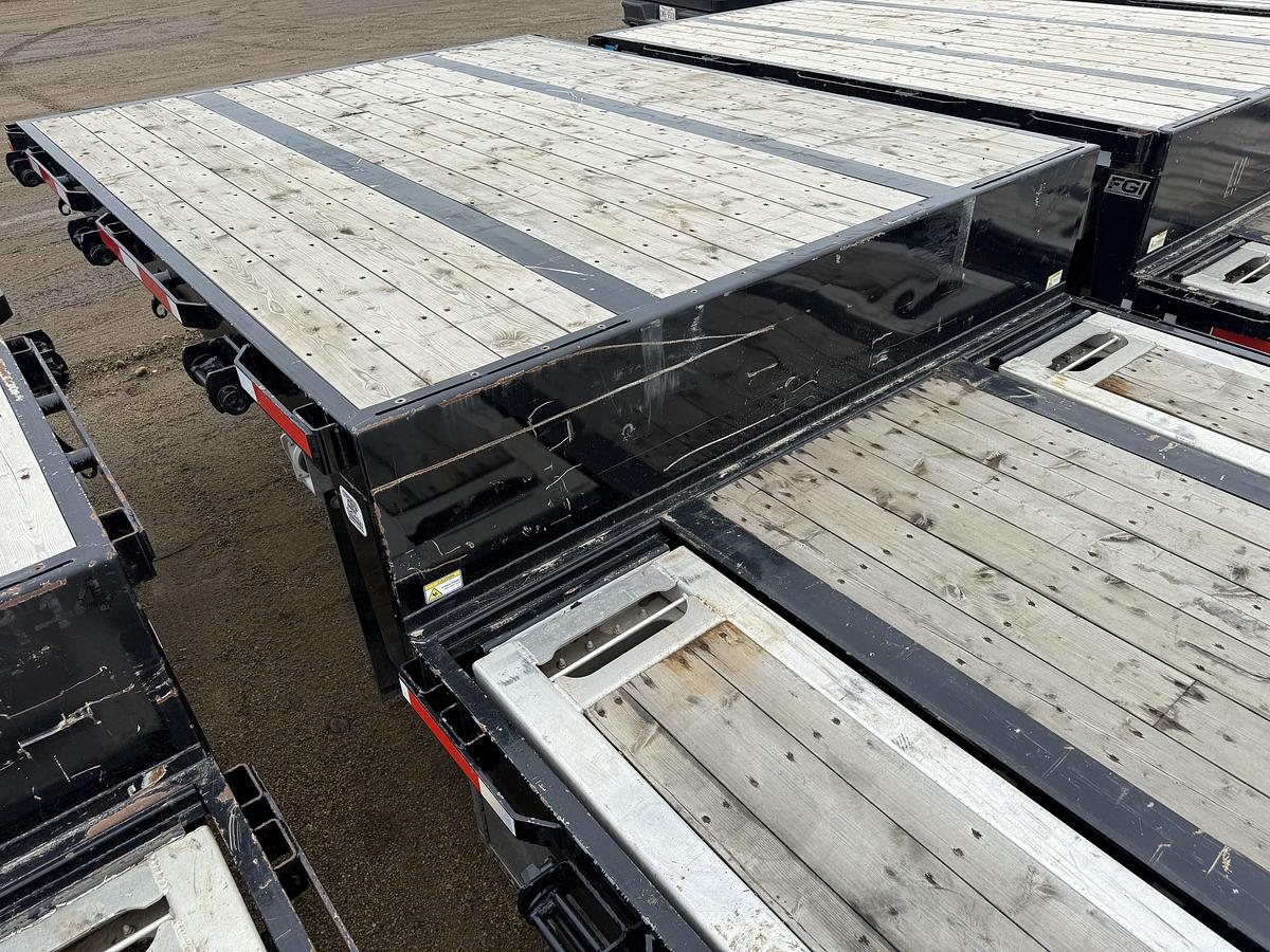 Used 2024 Lode King 53' Tridem Step Deck with Ramps