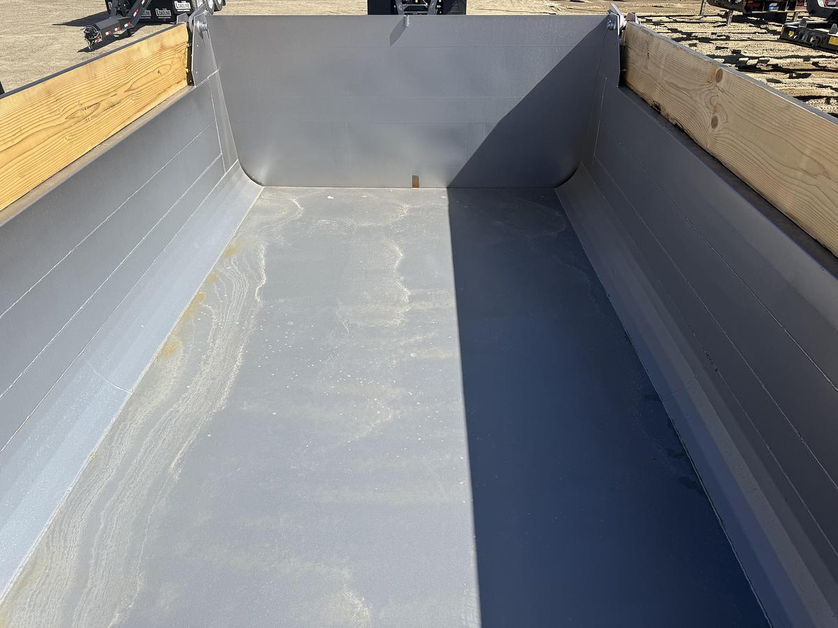 2025 Load Line NEW 17' Tridem Gravel Pup