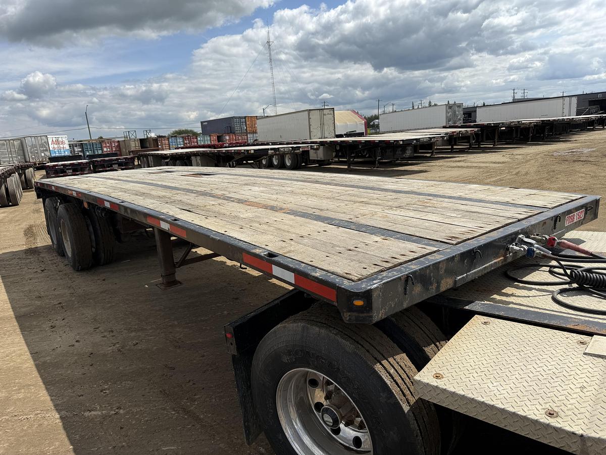 Used 2013 Fontaine Flat Deck Super B Lead/Pup