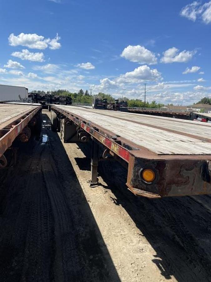 Used 2017 Manac 48' Tandem Flat Deck/Highboy Flatbed - #FD1001