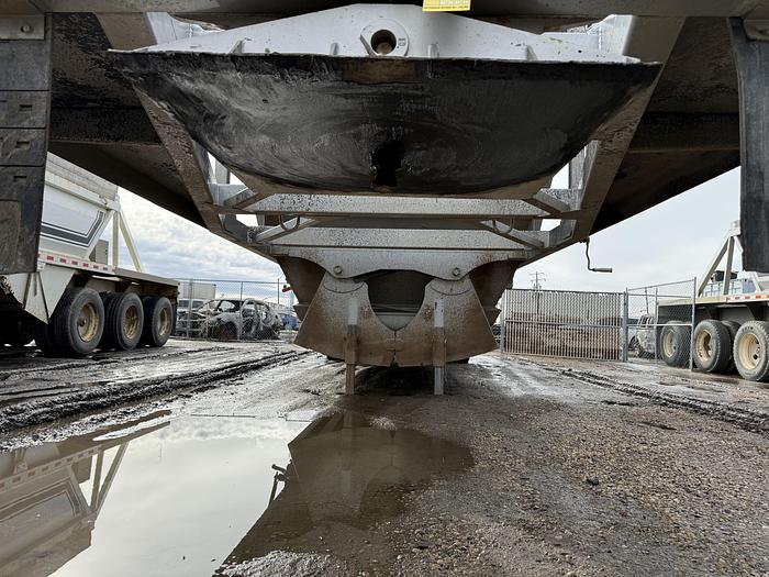 Used 2018 Load Line 42’ Tridem Clam Dump