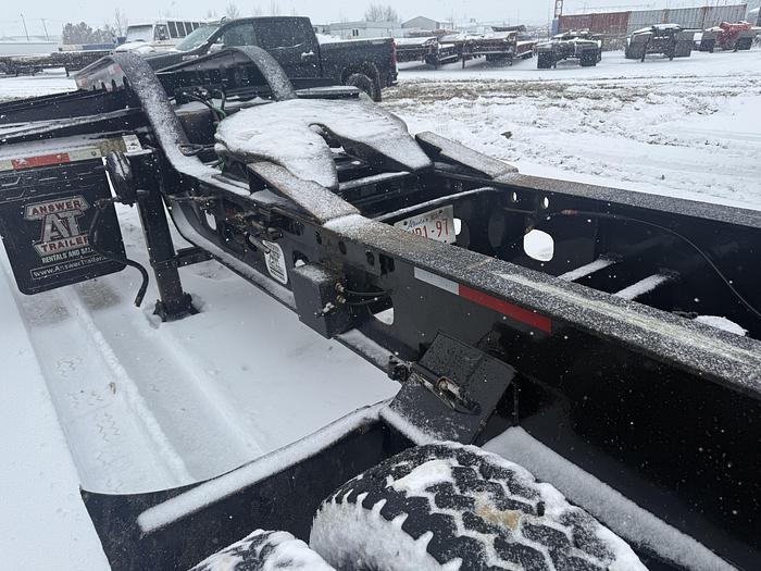 Used 2006 K-Line Tandem Axle Jeep