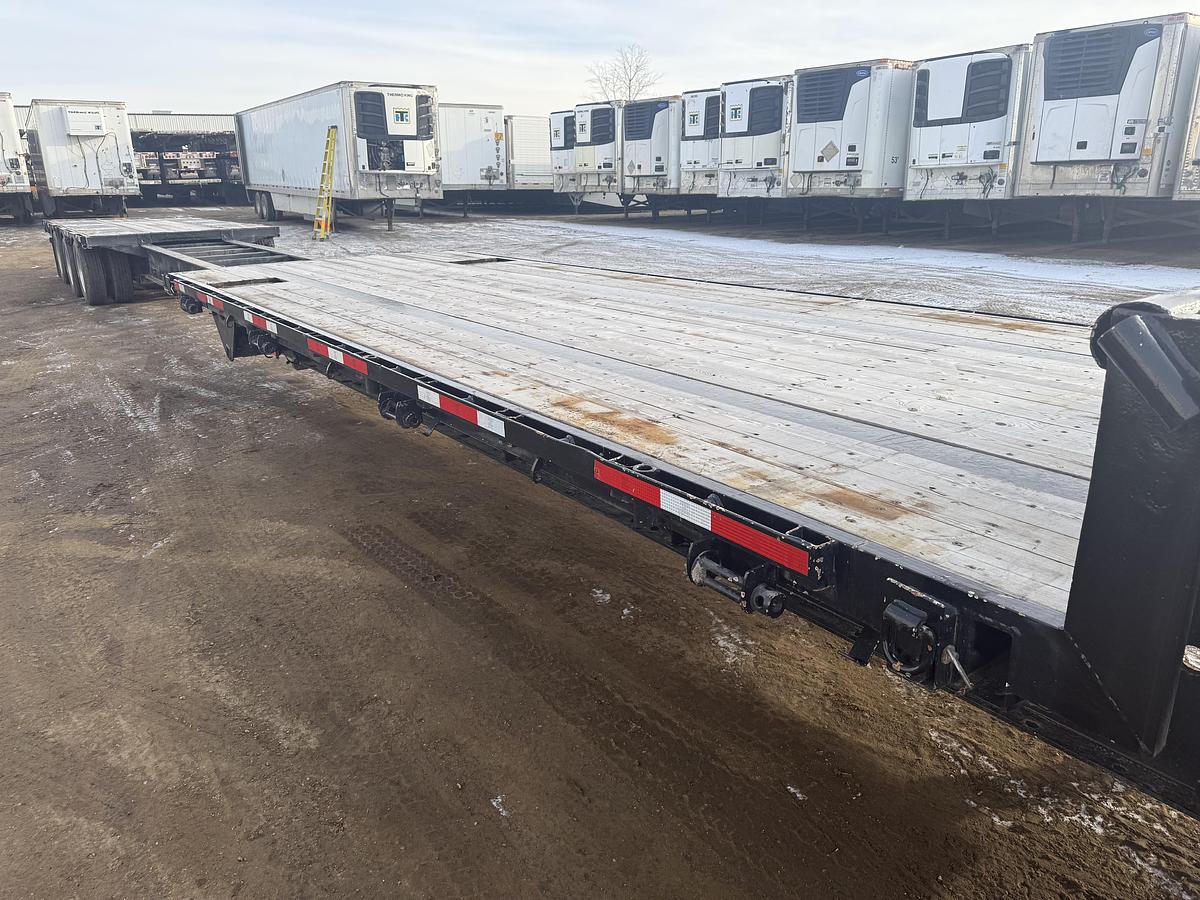 Used 2011 Manac 53' Tridem Extendable/Trombone Step Deck