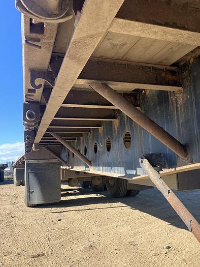 Used 2015 Cross Country Flat Deck Super B Lead/Pup