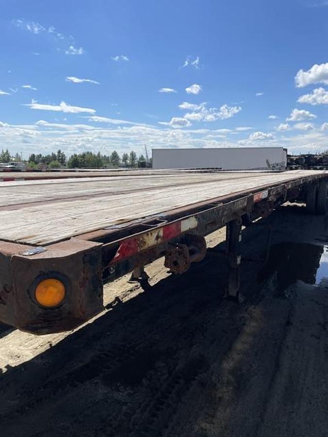 Used 2017 Manac 48' Tandem Flat Deck/Highboy Flatbed - #FD1001