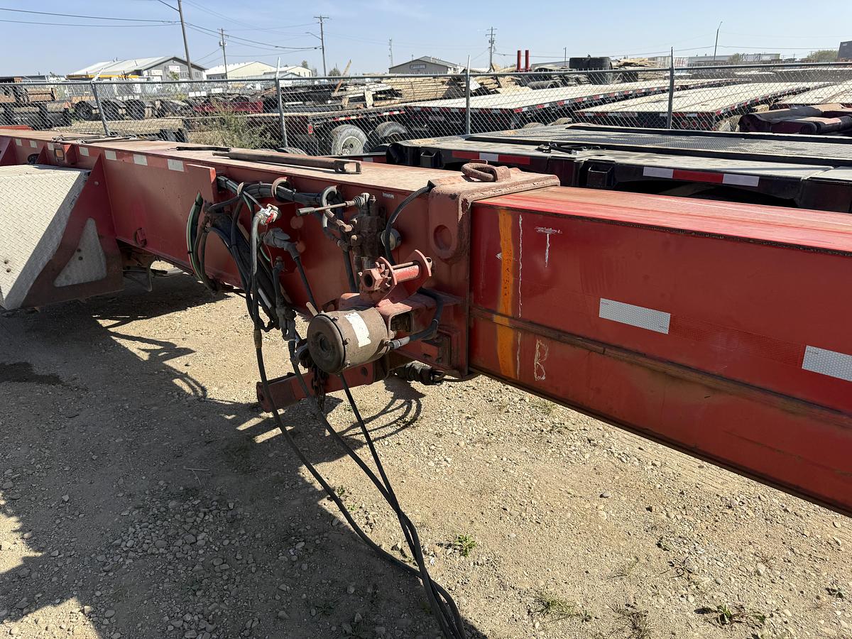 Used 2011 Temisko Expandable Wind Blade and Tower Trailer