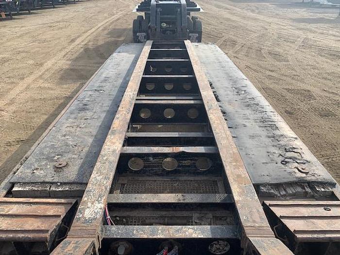 Used 2013 Gerry's 12 Wheel Hydraulic Low Bed