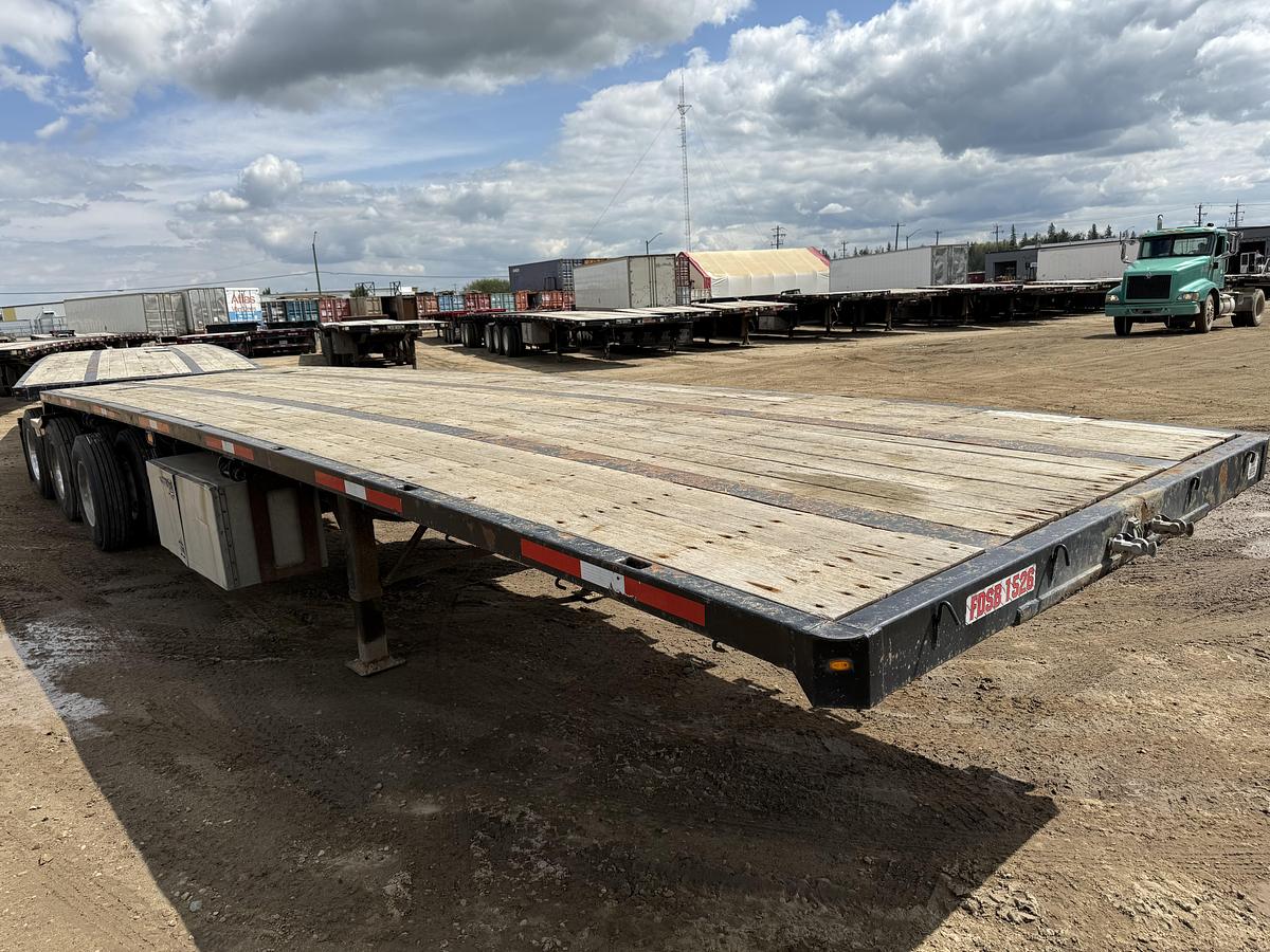 Used 2013 Fontaine Flat Deck Super B Lead/Pup