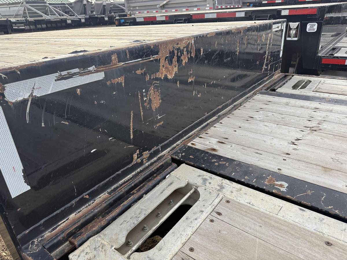 Used 2022 Lode King 53' Tridem Step Deck with Ramps