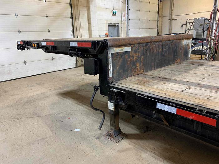 Used 2012 Manac 53' Tridem Extendable/Trombone Step Deck