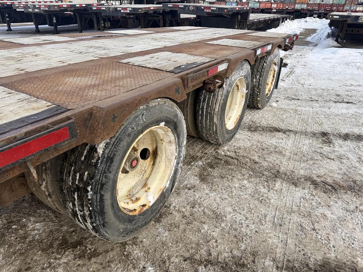 Used 2015 Manac 53' Tridem Step Deck