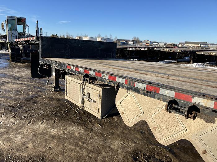 Used 2020 Manac 53' Tridem Step Deck