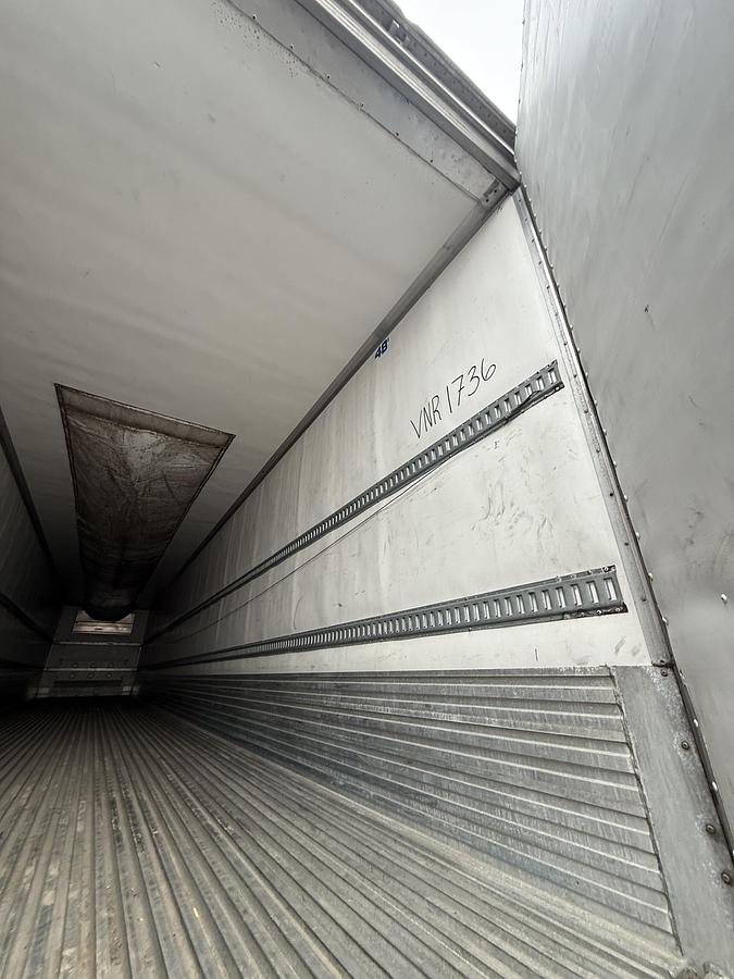 Used 2016 Utility 53' Tandem Reefer/Refrigerated Van