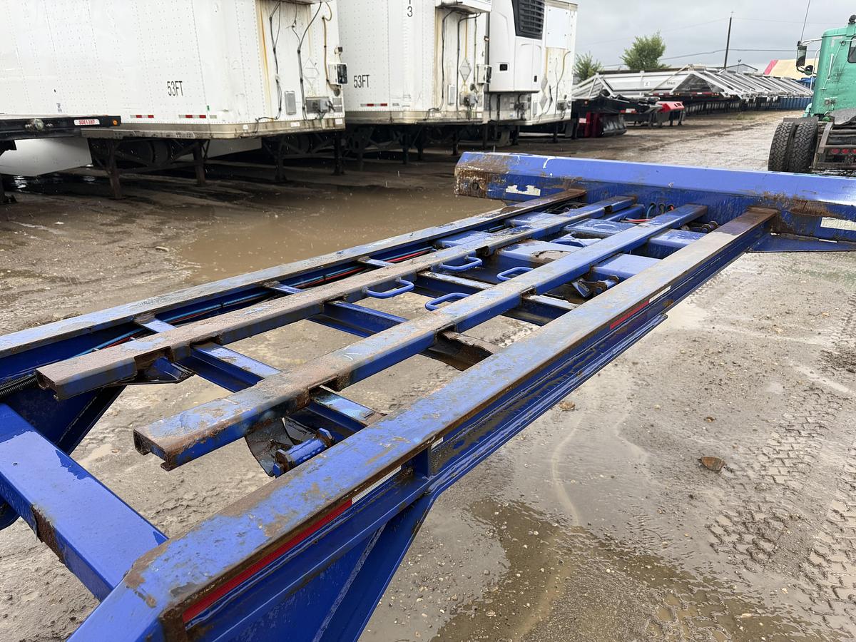 Used 2006 Hyundai 53' Tridem Container Chassis