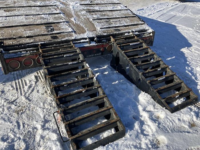 Used 2024 Lode King 53' Tridem Step Deck with Ramps