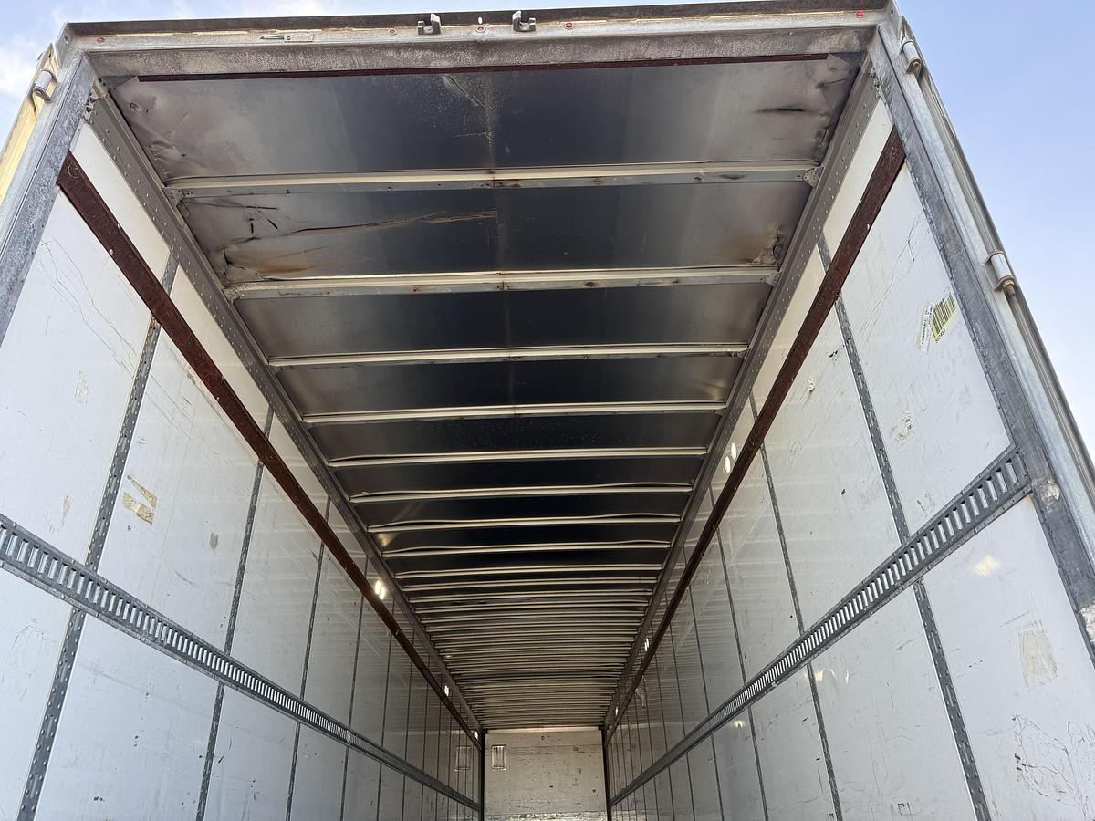 Used 2016 Stoughton 53' Tandem Dry Van