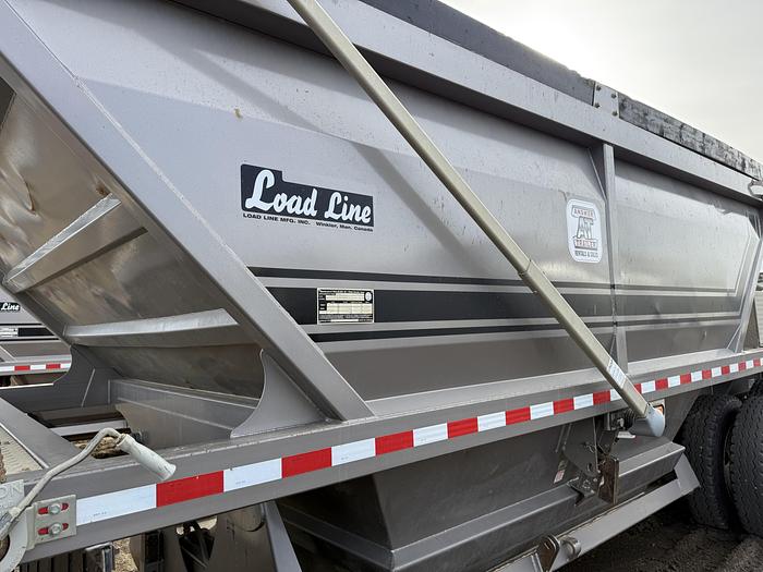 Used 2021 Load Line 40’ Tridem Clam Dump