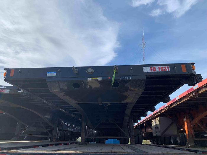 Used 2022 Fontaine 53' Tridem Flat Deck/Highboy