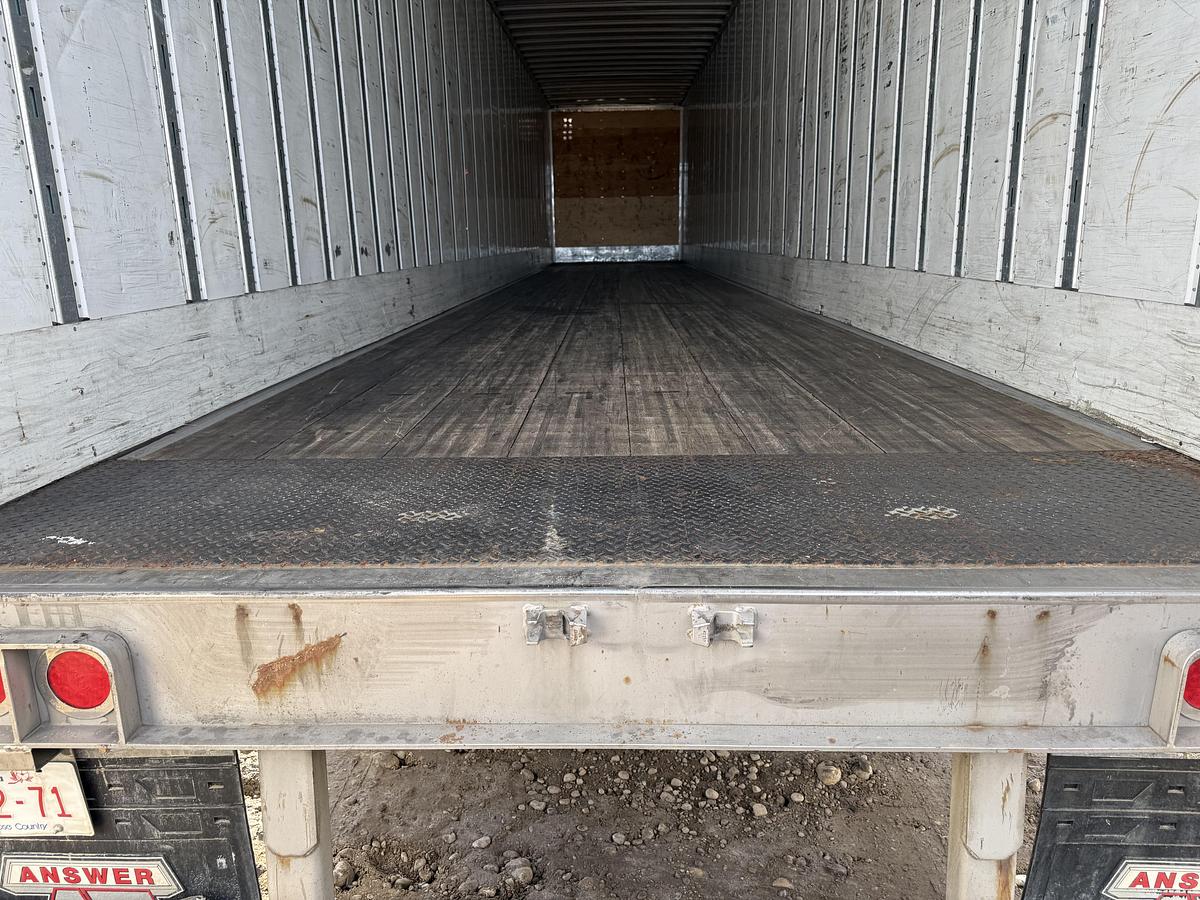 Used 2017 Utility 53' Tandem Dry Van