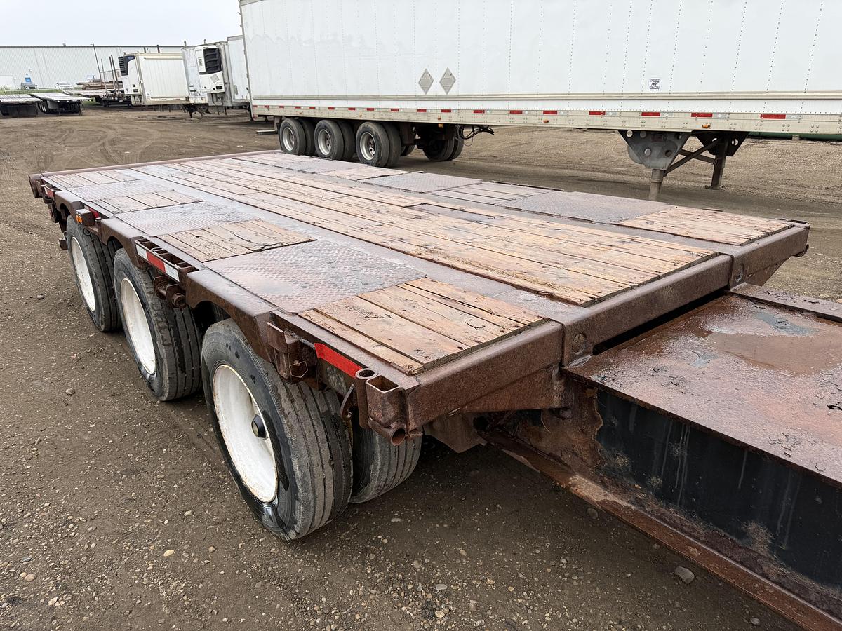 Used 2012 Manac 53' Step Deck Extendable/Trombone