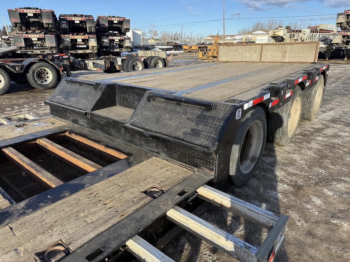 Used 2012 Muvall Tridem Double Drop Ag Trailer Mechanical RGN