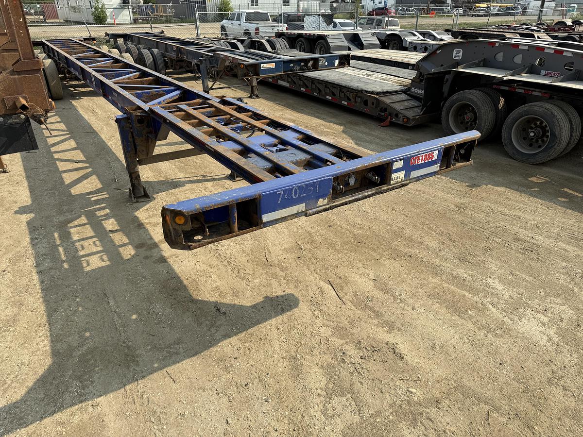 Used 2006 Hyundai 40' Tridem Container Chassis