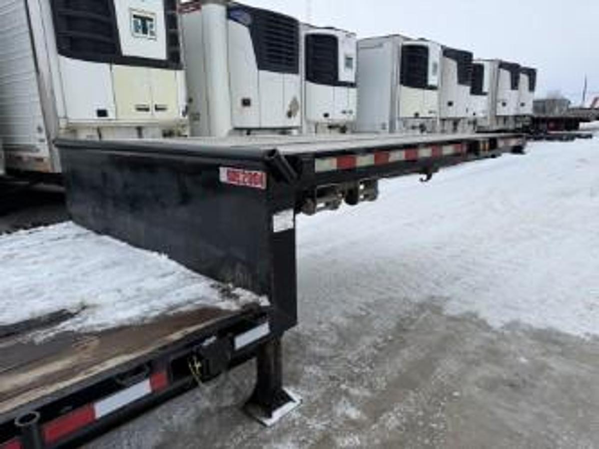 Used 2015 Manac 53' Tridem Extendable/Trombone Step Deck Low Pro