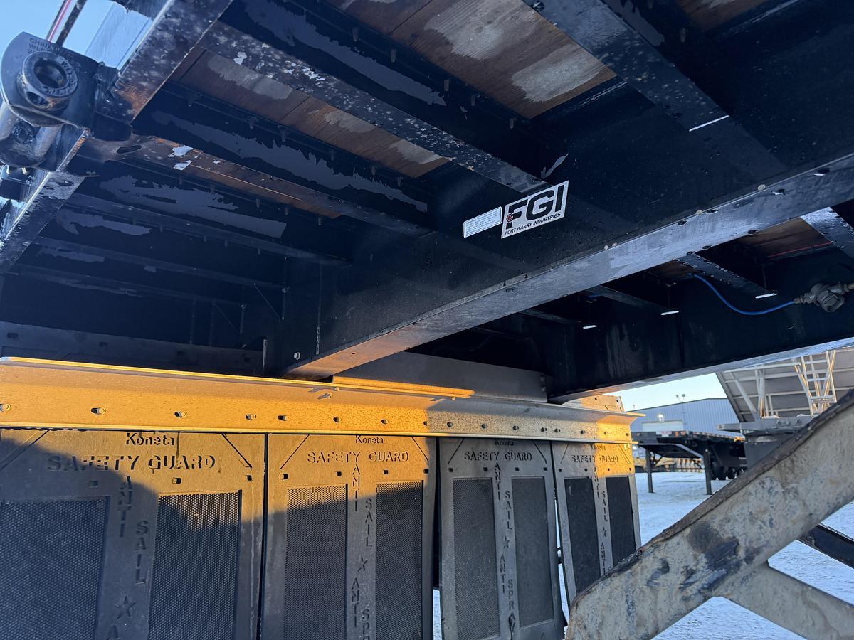 Used 2024 Lode King 53' Tridem Step Deck/Highboy