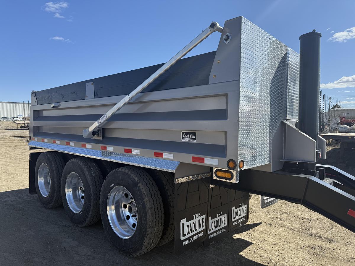 2025 Load Line NEW Tridem Gravel Pup