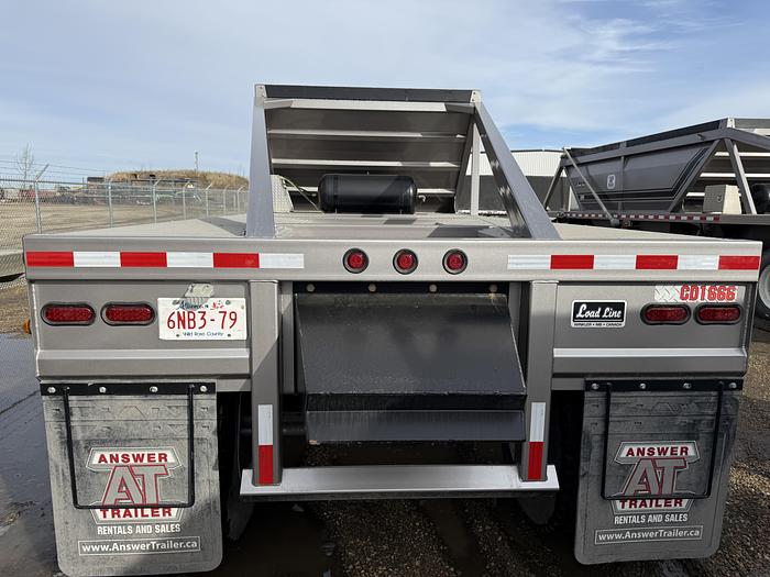 Used 2022 Load Line 42’ Triaxle Gravel Cross Clam Dump