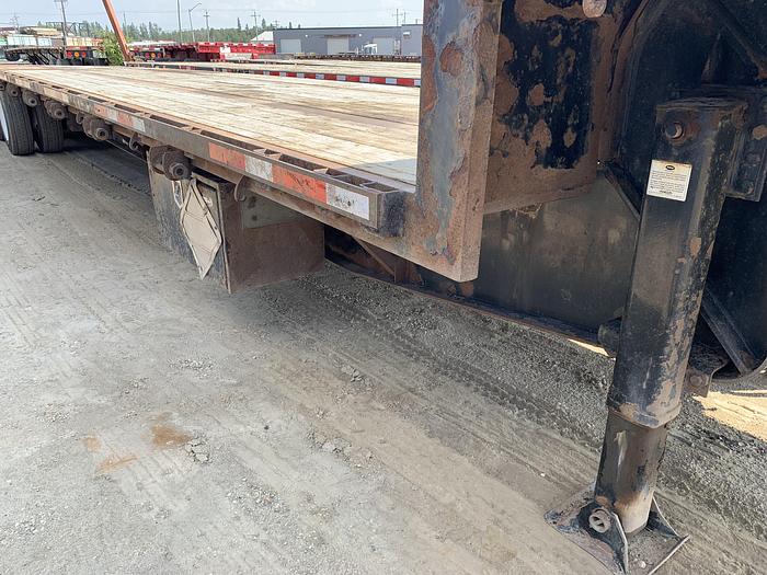 Used 2015 Manac 53' Tridem Step Deck