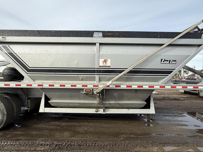 Used 2018 Load Line 42’ Tridem Clam Dump