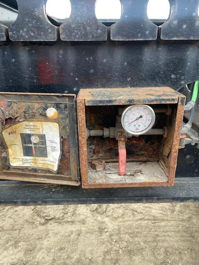 Used 2023 K-Line Hydraulic RGN Triaxle