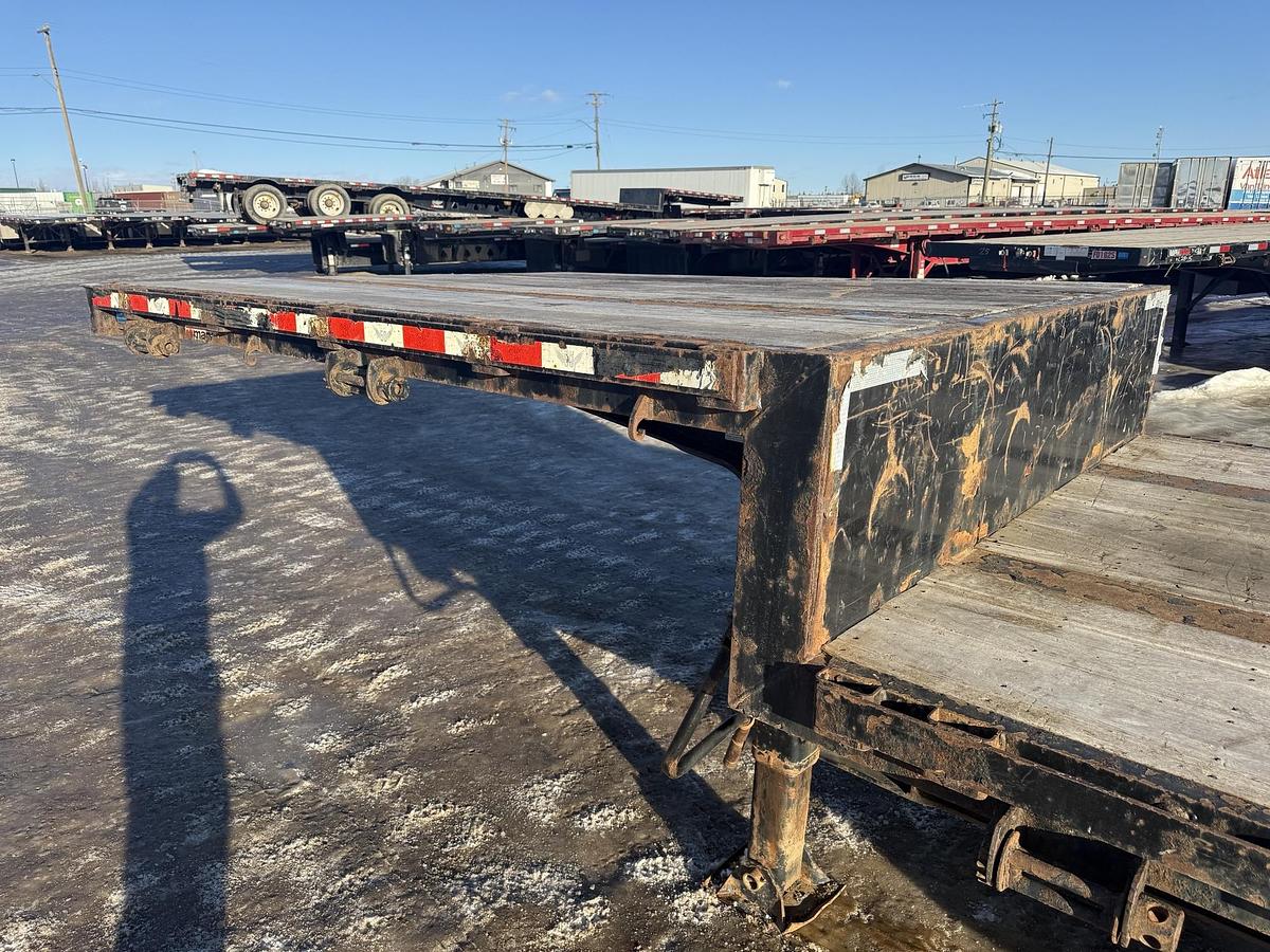 Used 2018 Manac 53' Tridem Step Deck