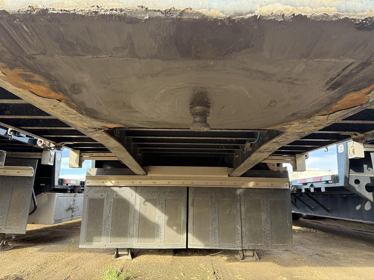 Used 2022 Lode King 53' Tridem Step Deck with Ramps