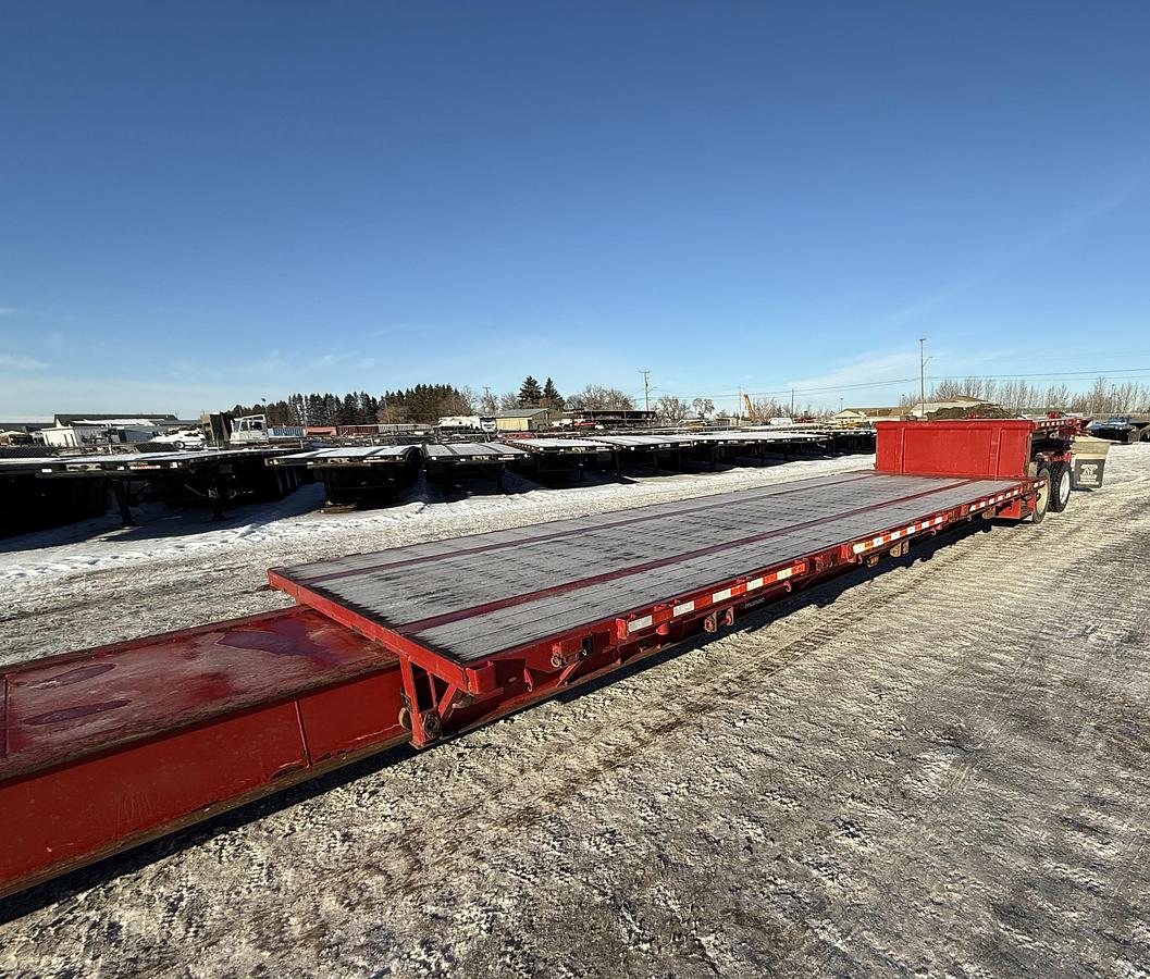 Used 2016 Manac 53' Step Deck Extendable/Trombone