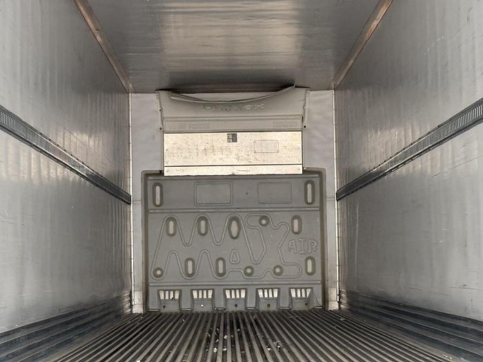 Used 2015 Utility 53' Tridem Reefer/Refrigerated Van