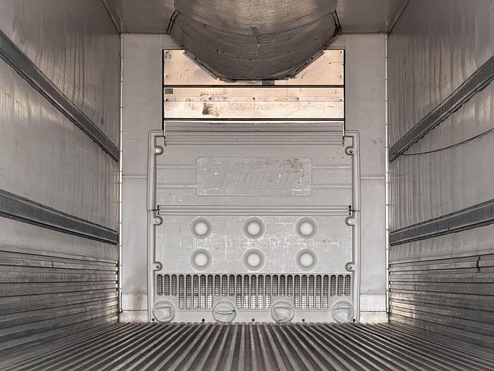 Used 2016 Utility 53' Tandem Reefer/Refrigerated Van