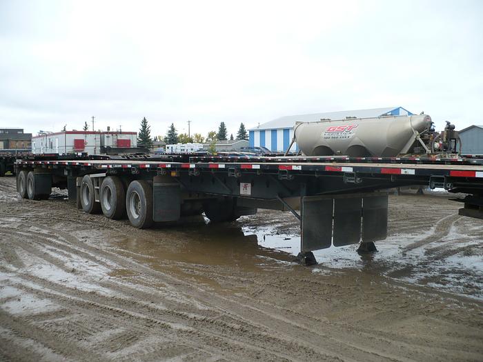 Used 2015 Cross Country Flat Deck Super B Lead/Pup