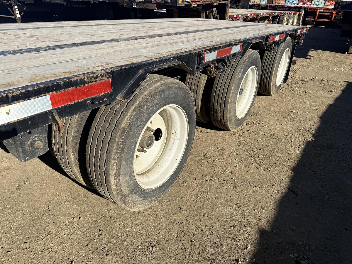 Used 2023 Lode King 53' Tridem Step Deck