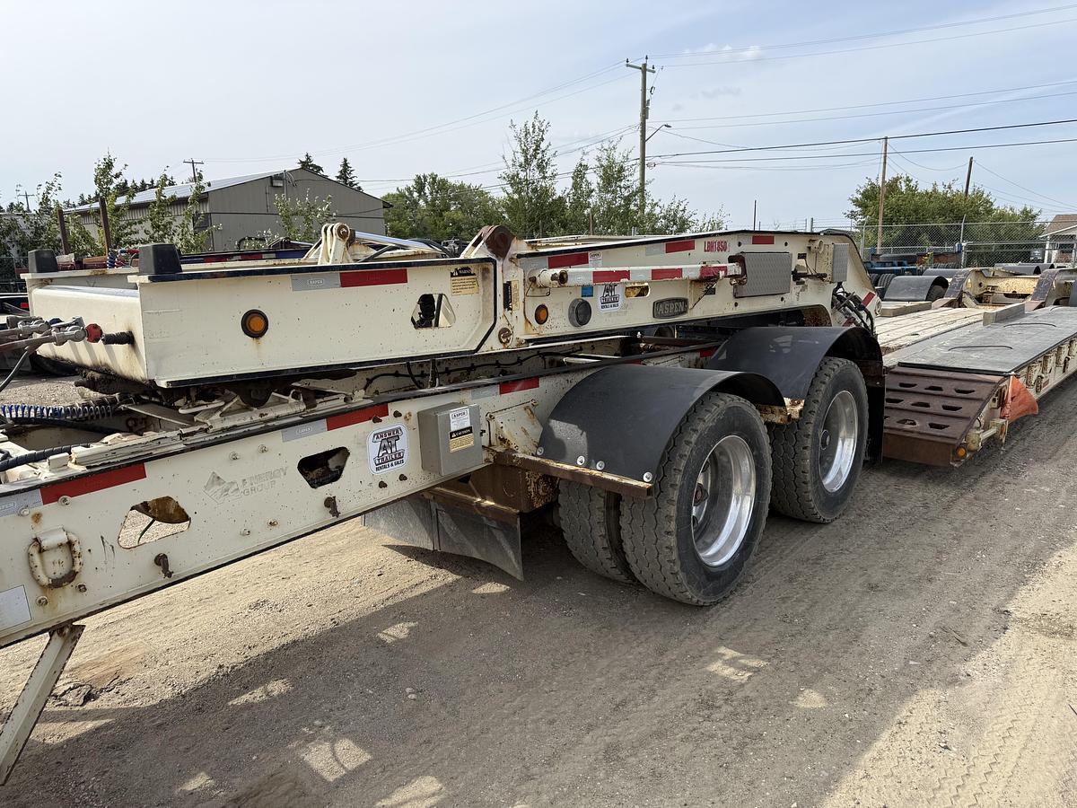 Used 2015 Aspen Hydraulic Low Bed / Low Boy Cali 9-Axle Combination